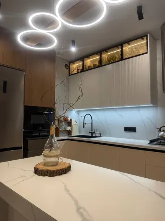 Бежевая кухня с островом — кухня на заказ от RO МЕБЕЛЬ, фото 9